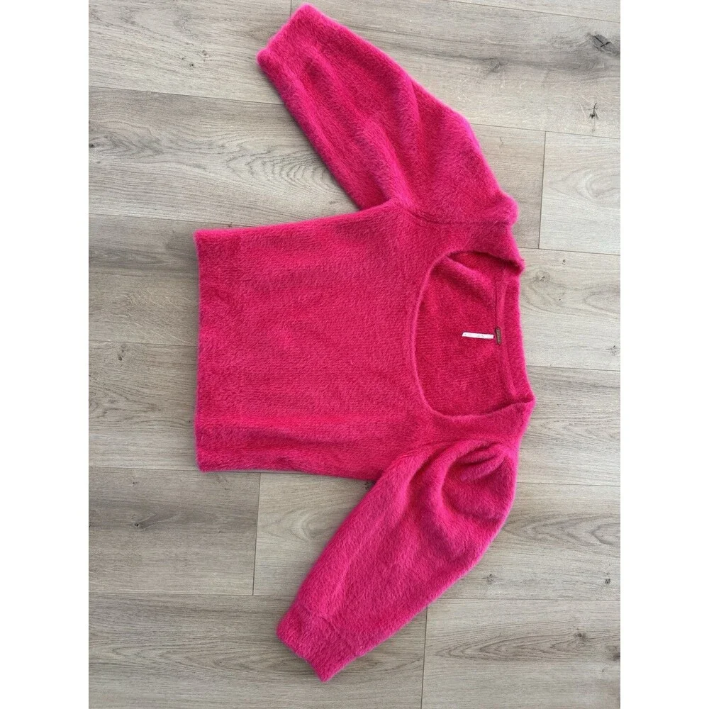 FREE PEOPLE MOONBEAM SWEATER Pink Eyelash Size M Puff Sleeve
